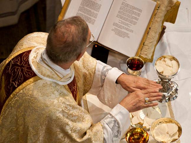 What is the Holy Eucharist? | Catholic Faith Store Blog